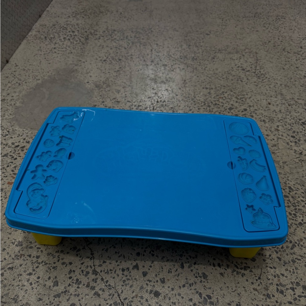 Play dough table